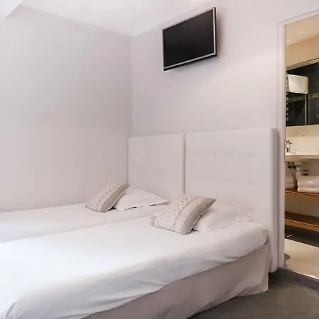 Hotel Central Hotel 3*